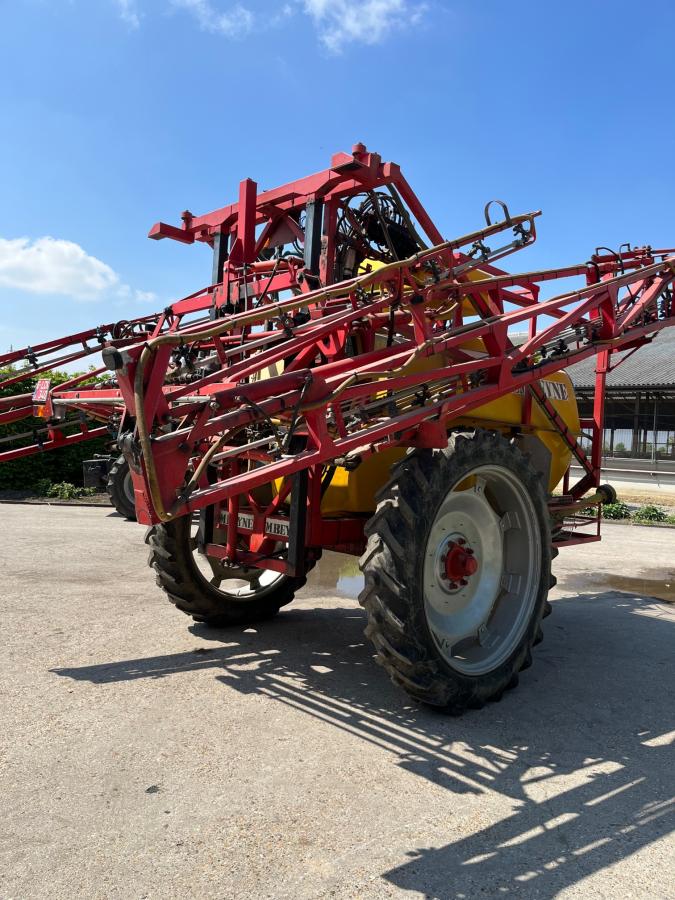 BEYNE PLK 3500l/27m